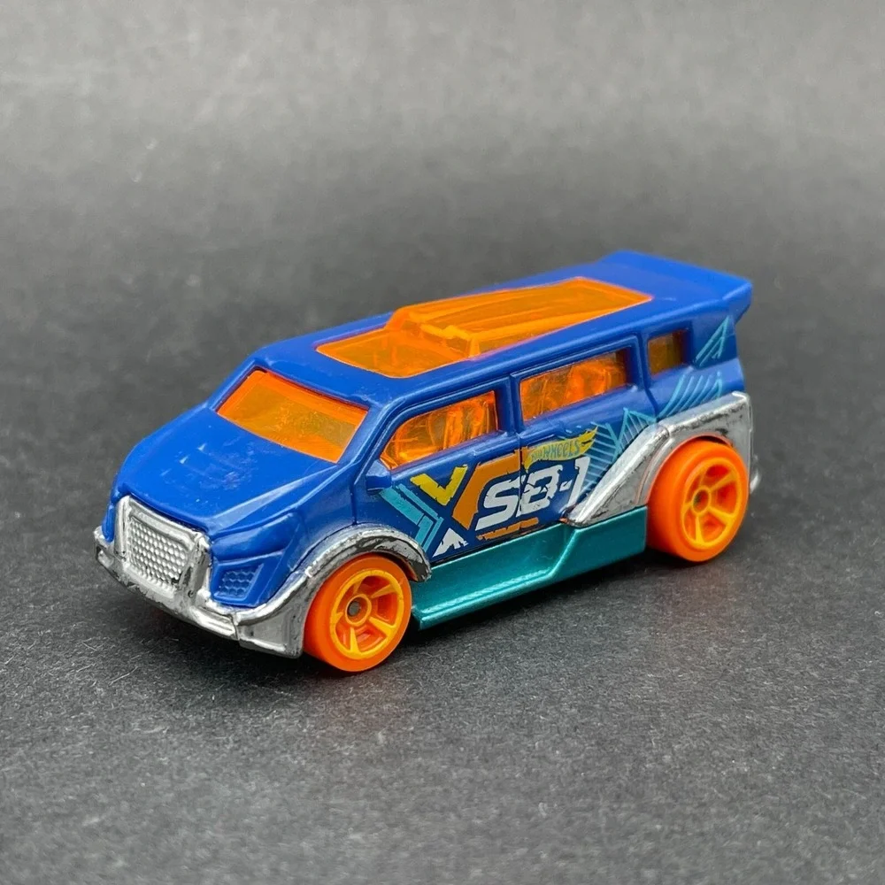 Hot Wheels Speedbox Van SB-1 Vehicle Blue Orange Diecast 1/64 Scale Loose